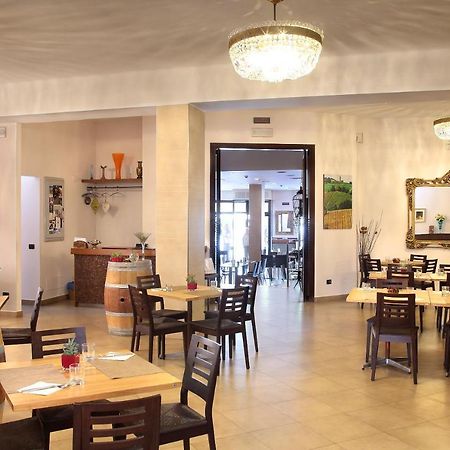 Dipendenza Aurora Apartman Pavia Kültér fotó