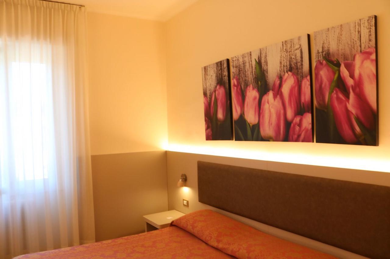Dipendenza Aurora Apartman Pavia Kültér fotó